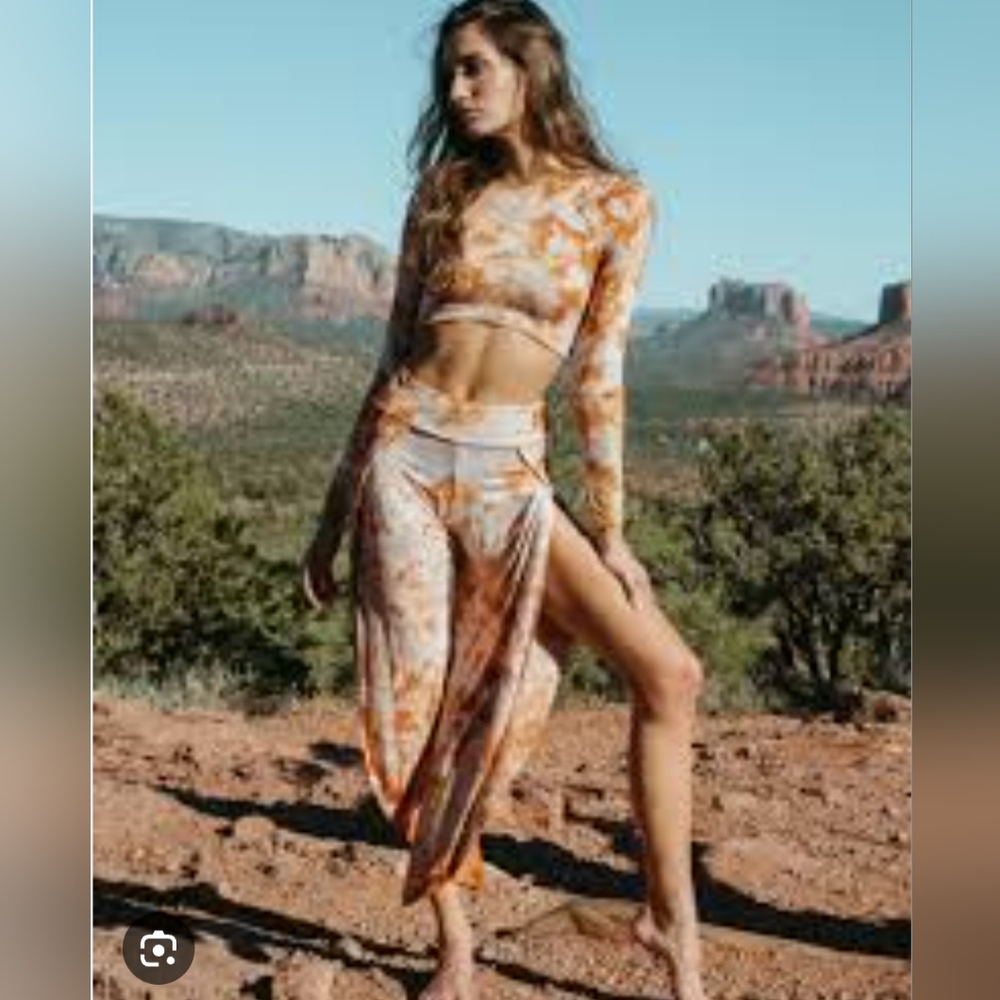 JALA Bhakti Tie Dye Print Knit Jersey Wide Leg Asymmetrical Hem Coordinating